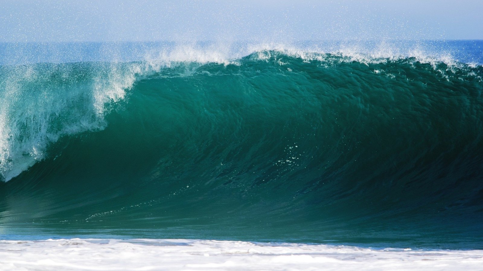 Hinako Island Surf
