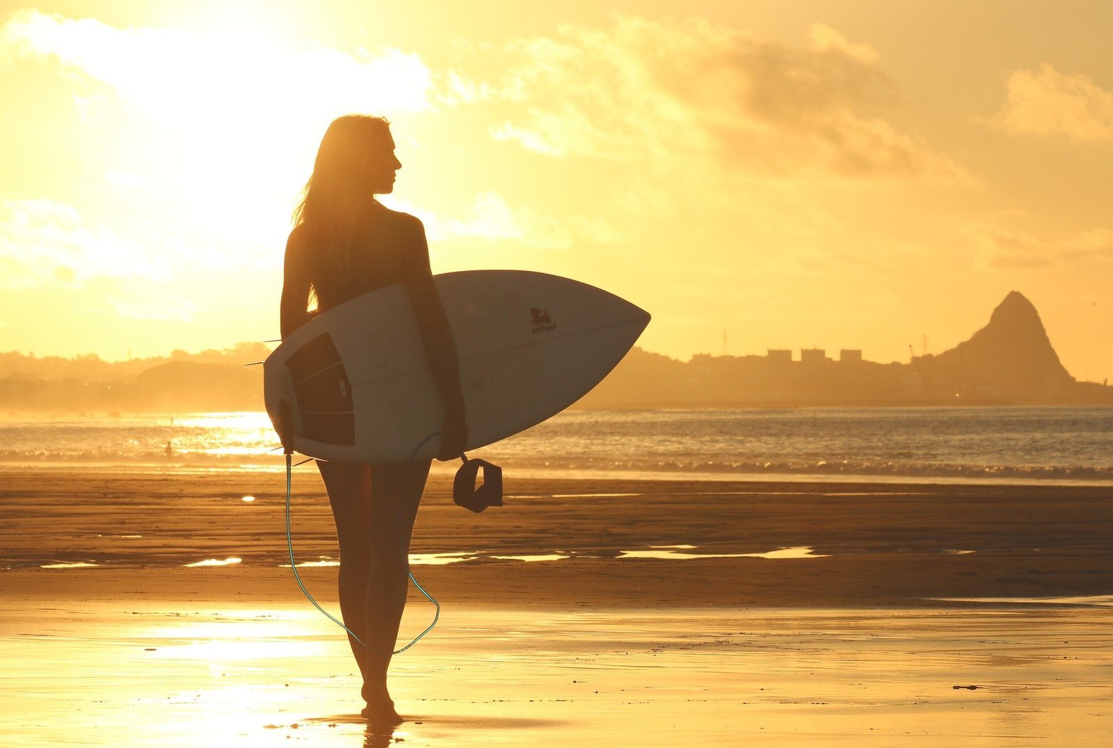 Women's Surfing in Indonesia