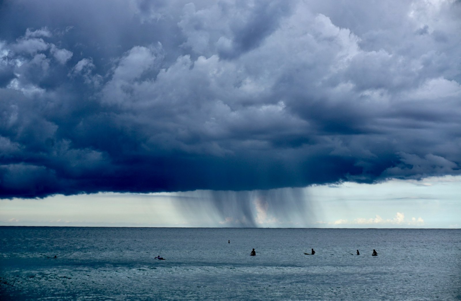 Guide to Surfing During the Rainy Season in Indonesia