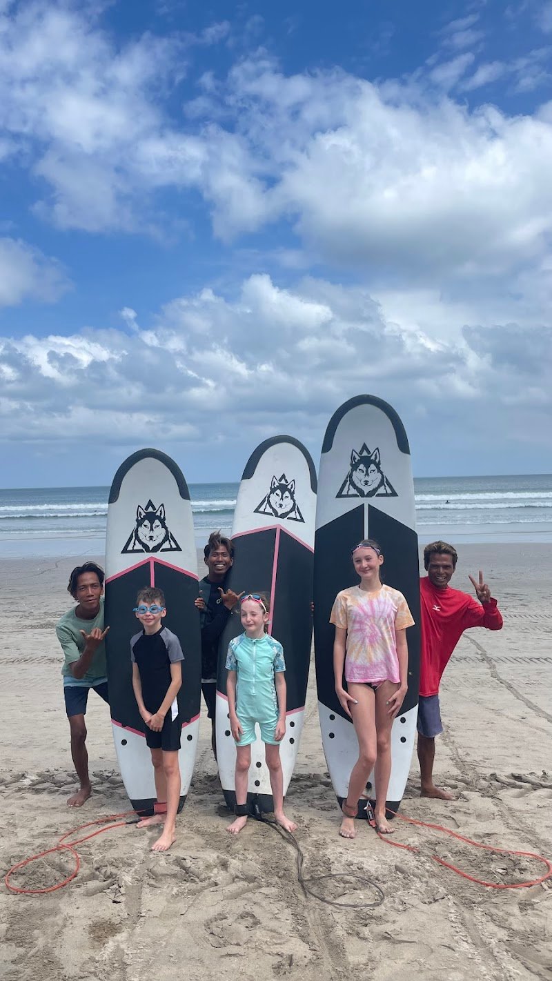 TRIDATU SURF SCHOOL KUTA BALI