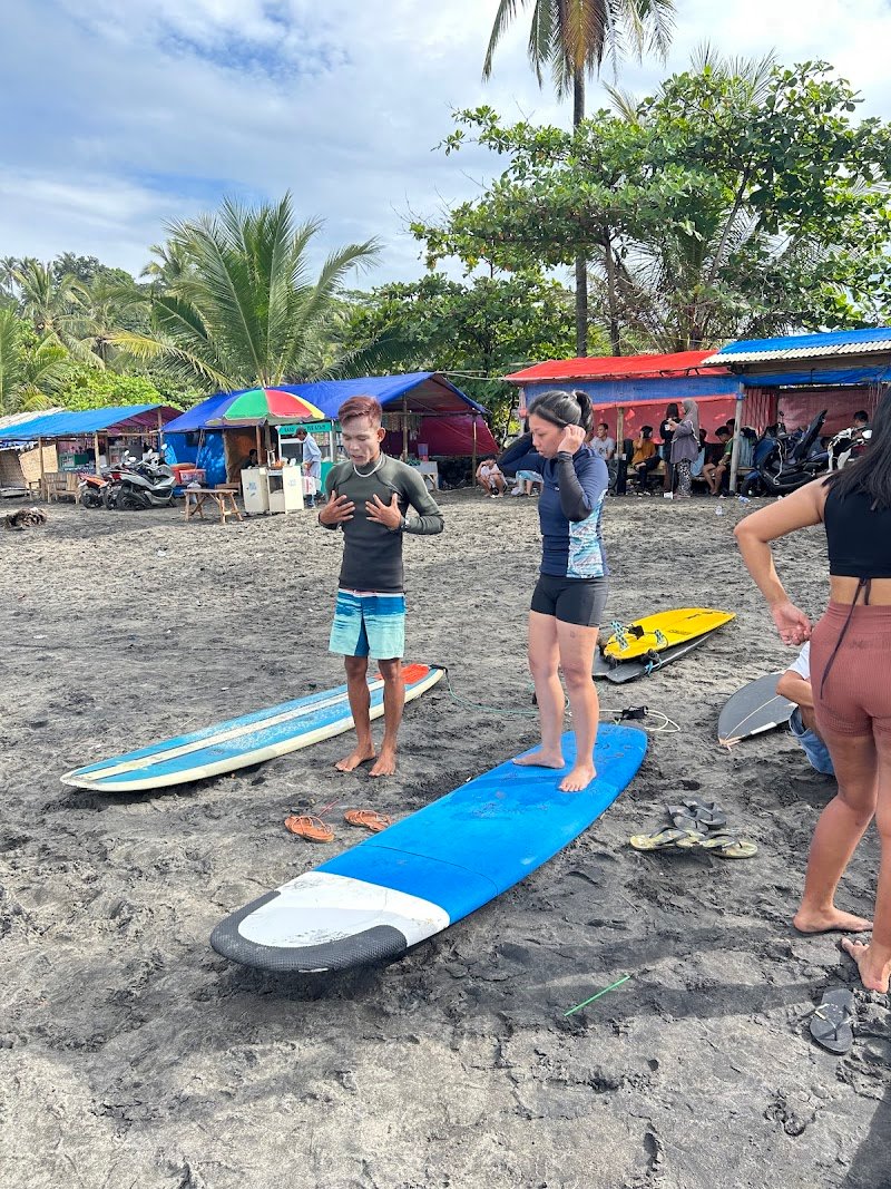 Cimaja Surf Lessons, Surf Board Rentals and Surf Guide