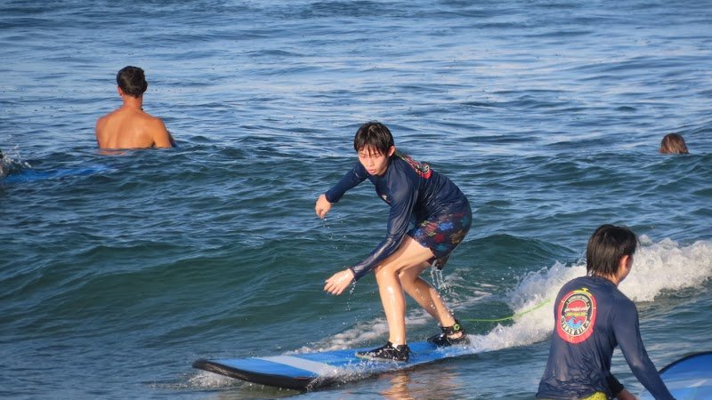 Ombak Ombak Surf School