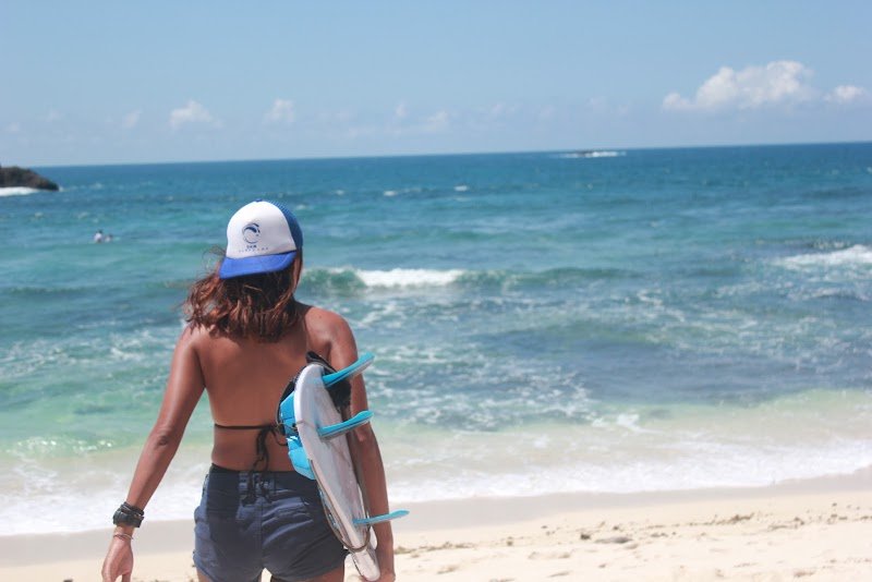 DHM surf camp