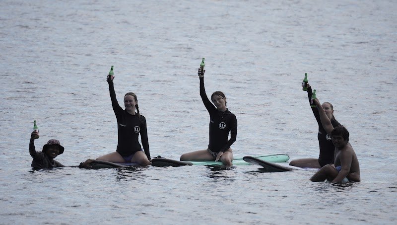 WALKUS SURF SCHOOL ULUWATU
